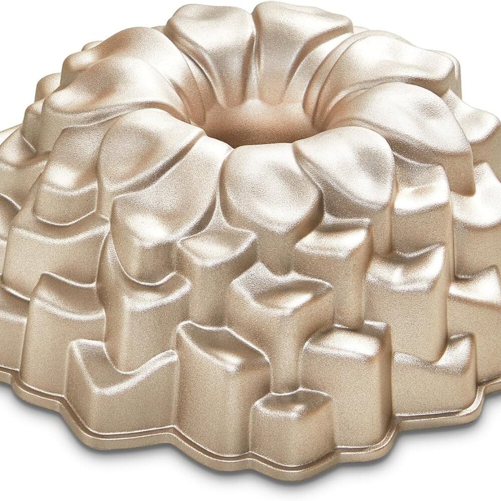 Nordic Ware Blossom Bundt Pan